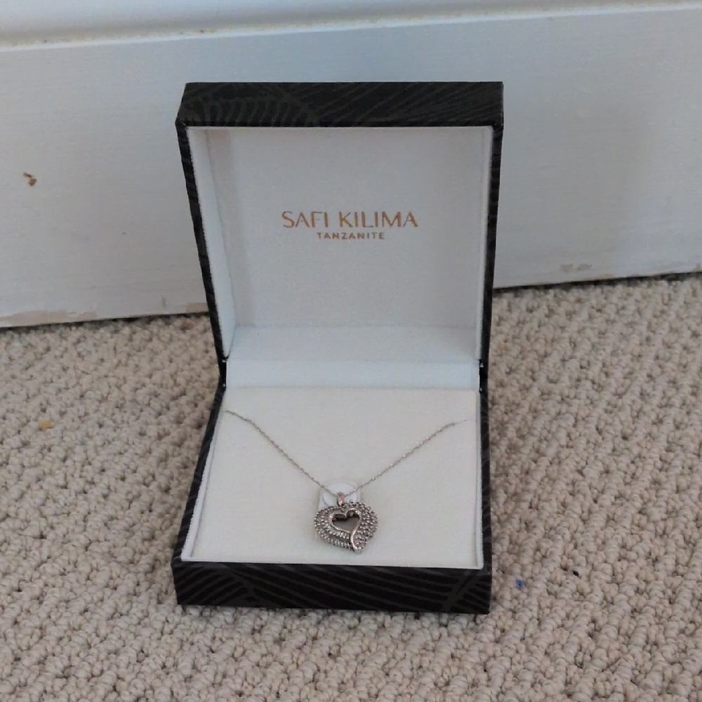SAFI KILIMA WHITE GOLD 14K TANZANITE